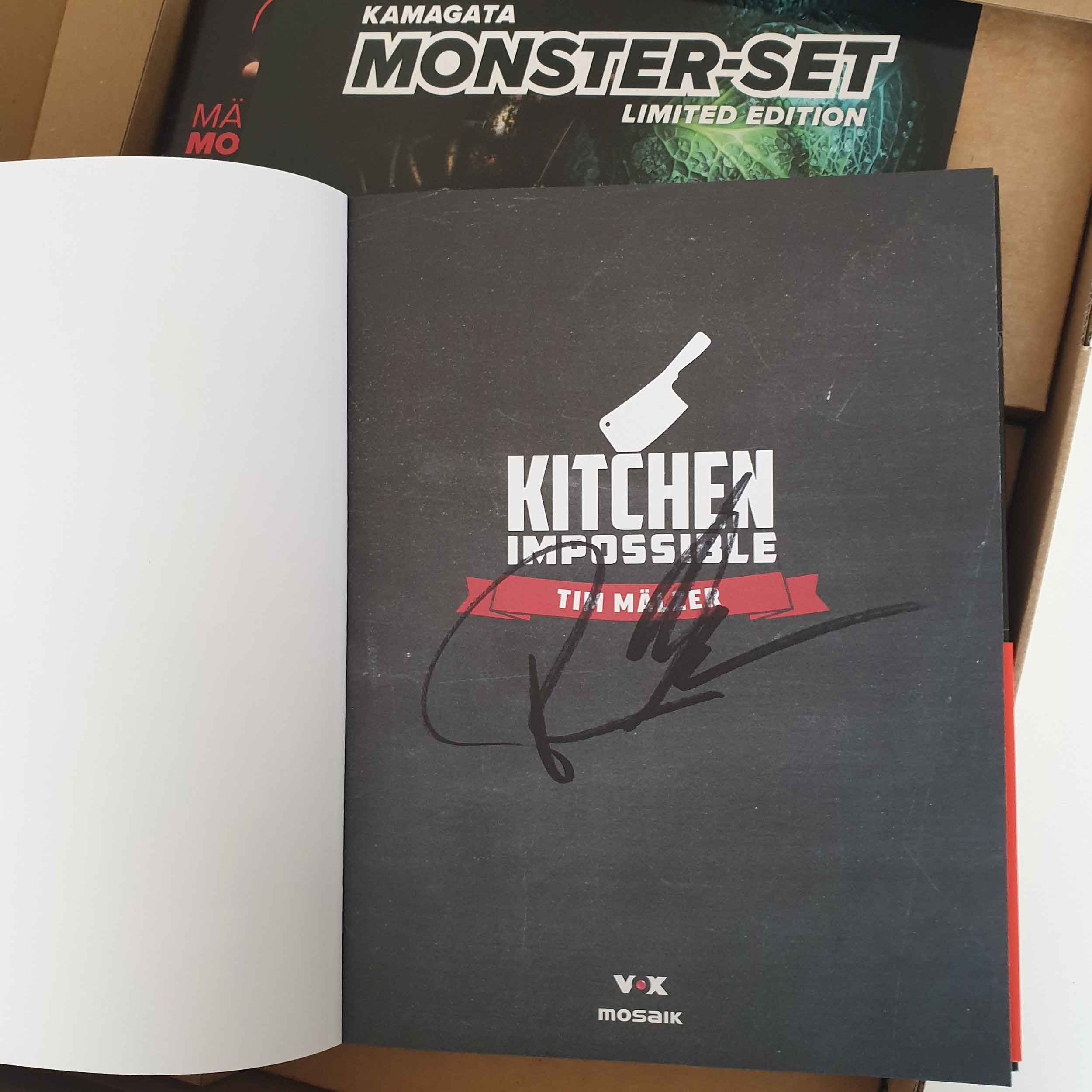 KAI Kamagata Monster-Set Santoku + Brotmesser + Kochbuch handsigniert